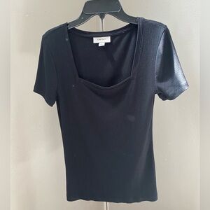 Black Short Sleeve Ribbed Top